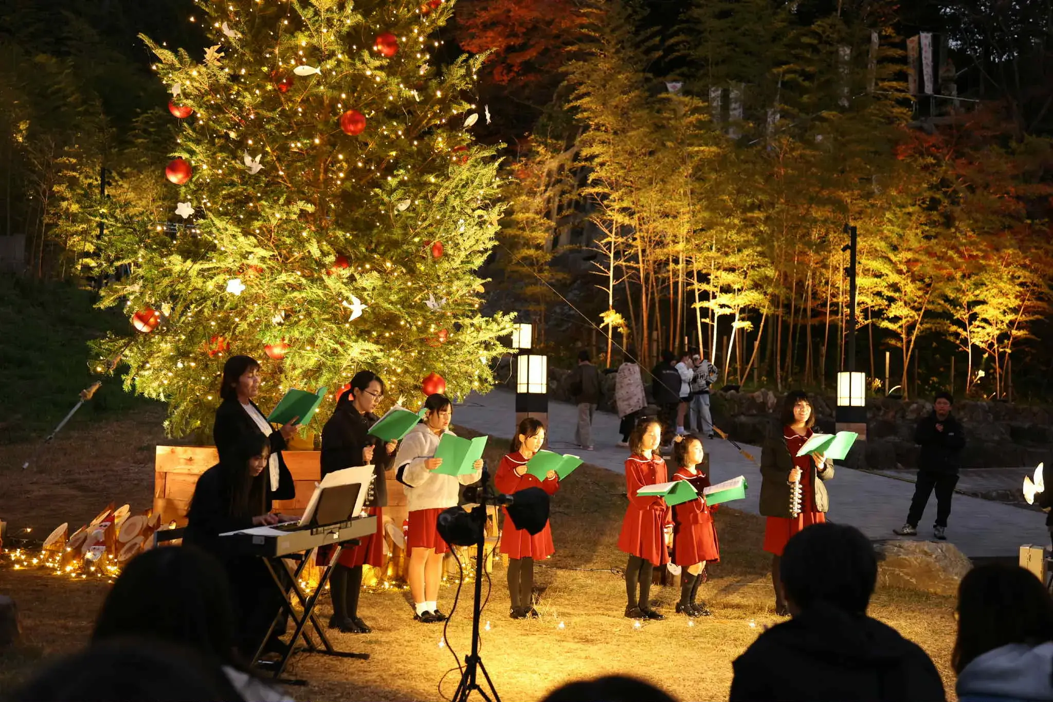 251206noel opening14